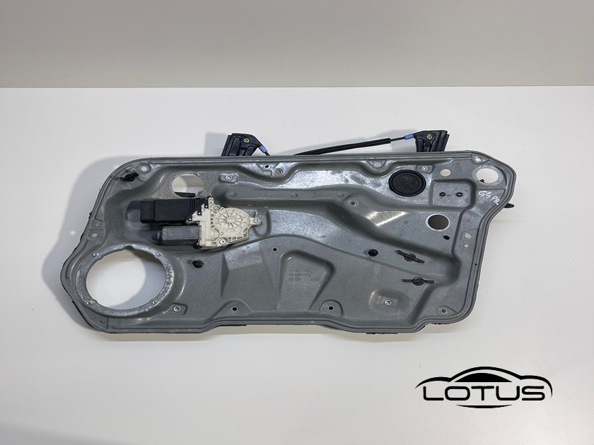 Prednji desni podizac stakla 4V VW GOLF 4 98-03