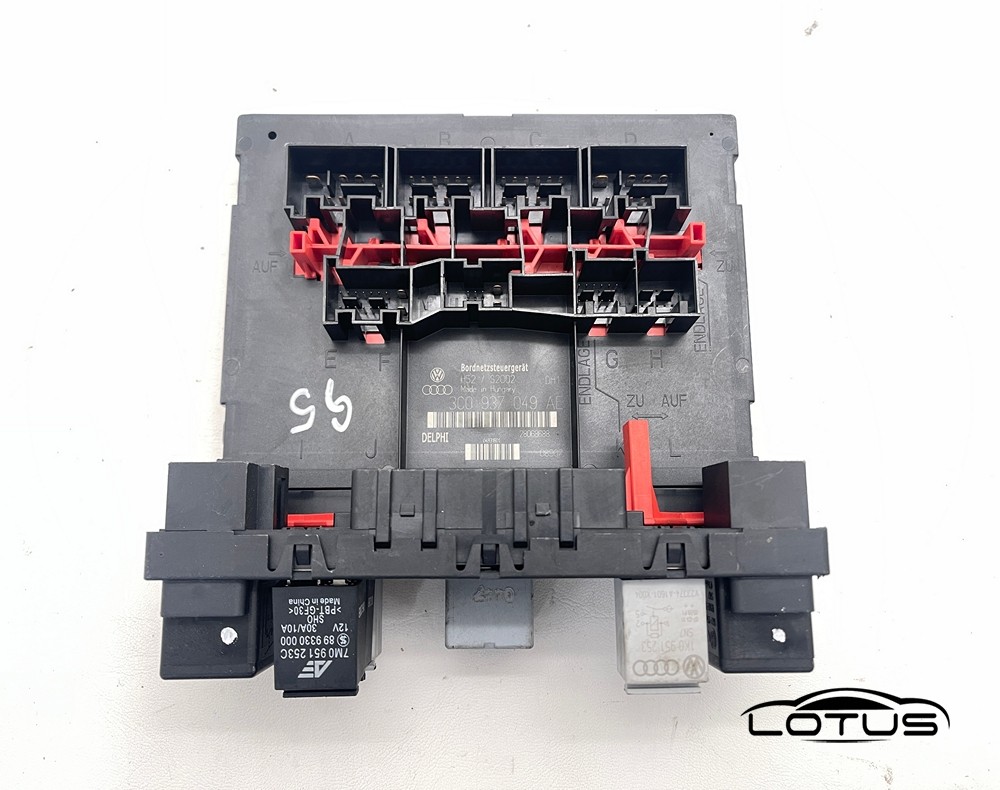 BCM elektornika VW GOLF 5 3C0937049AE