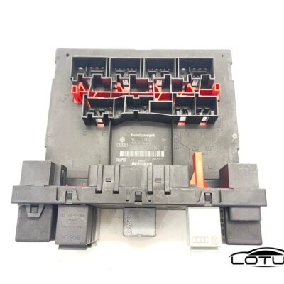 BCM elektornika VW GOLF 5 3C0937049D