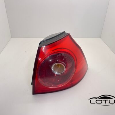 Desna štoplampa VW GOLF 5 2003-2008