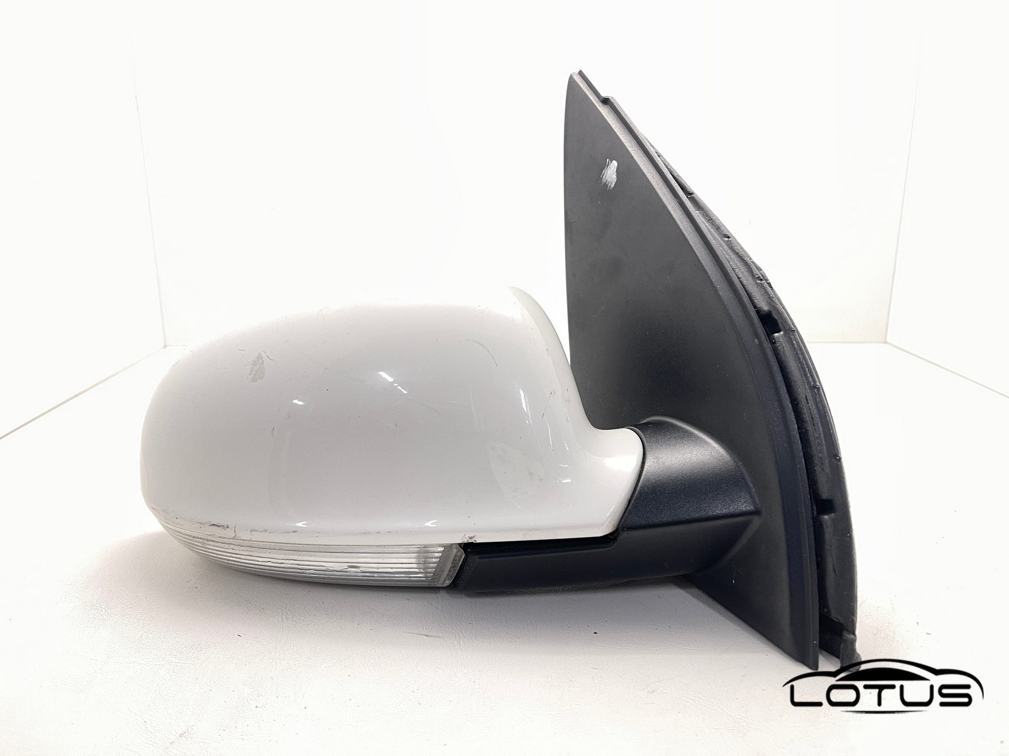Desni retrovizor  GOLF 5  2003-2008