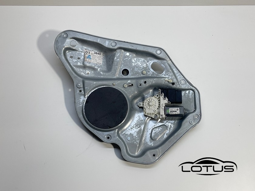Zadnji lijevi podizac stakla 4V VW GOLF 5 KARAVAN 03-08