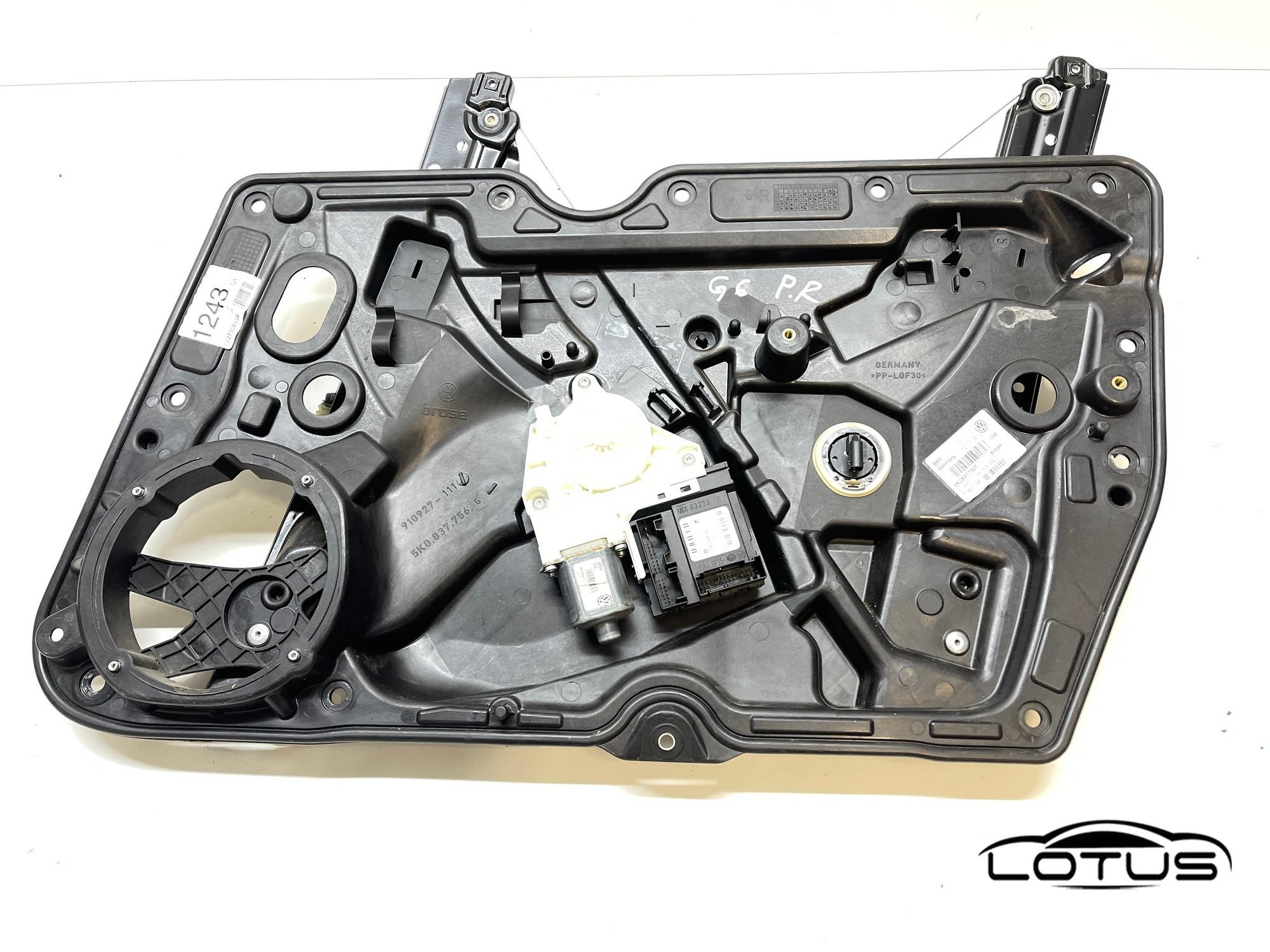 Prednji desni podizac stakla 4V VW GOLF 6 2008-2012