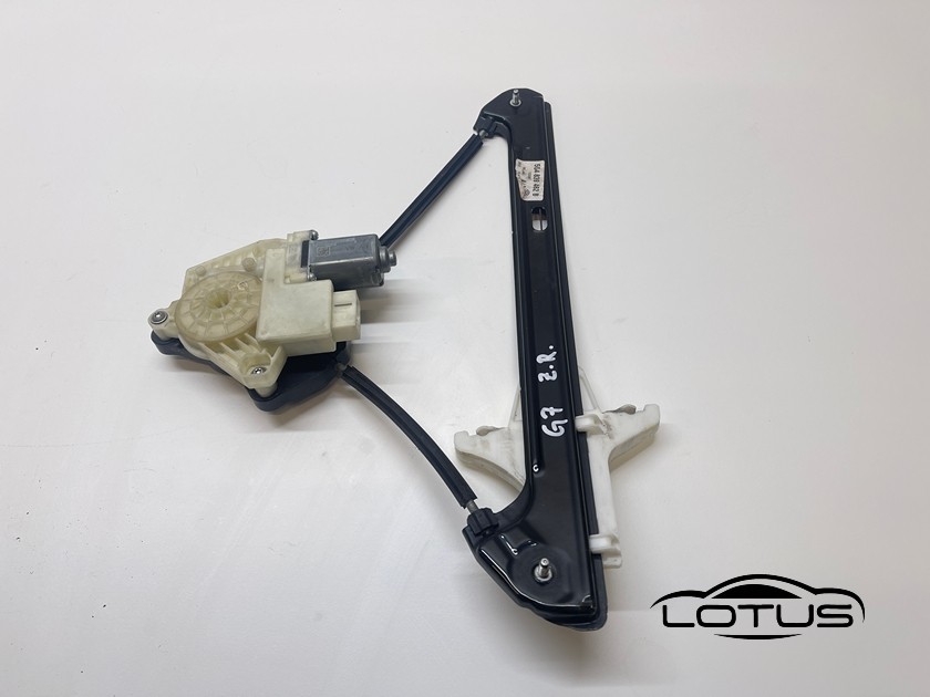 Zadnji desni podizac stakla 4V VW GOLF 7 7.5 2012-2019