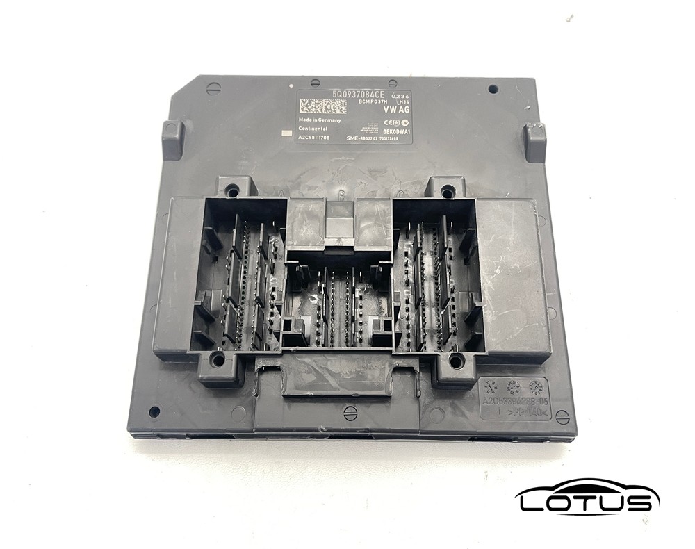 BCM komfor modul VW GOLF 7 OCTAVIA 5Q0937084CE