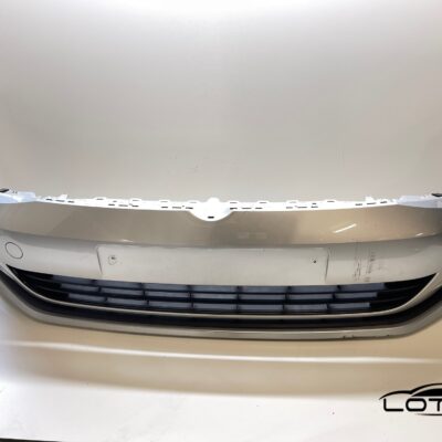 Prednji branik VW GOLF 7 2012-2016
