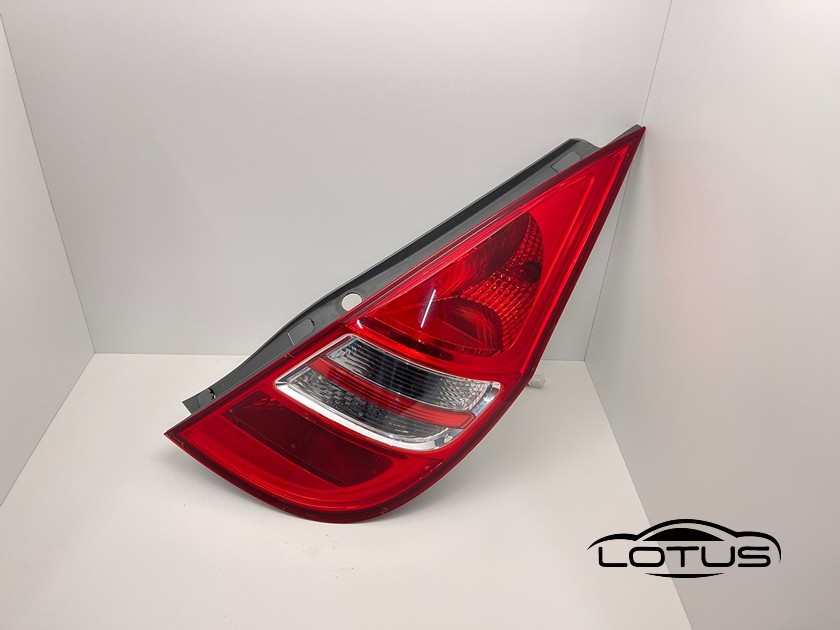 Desna štoplampa Hyundai i30 2007-2010