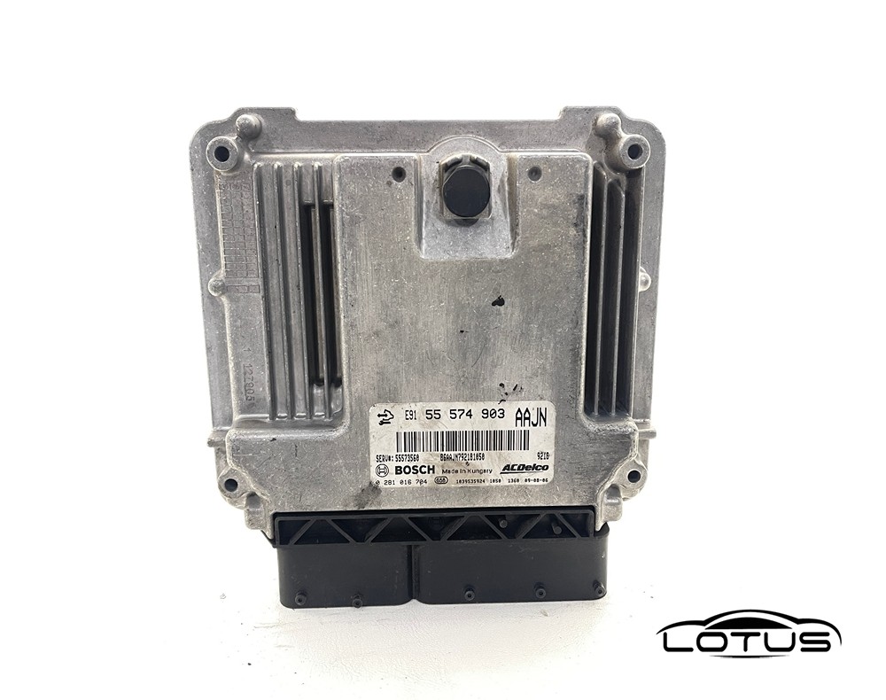 Kompjuter motora ECU Opel INSIGNIA 2.0 CDTI 55574903