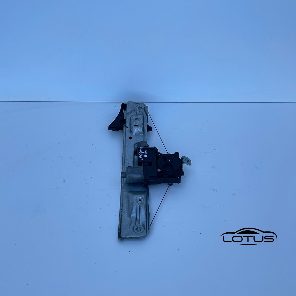 Zadnji desni podizac stakla 4V Opel Insignia 2008-17