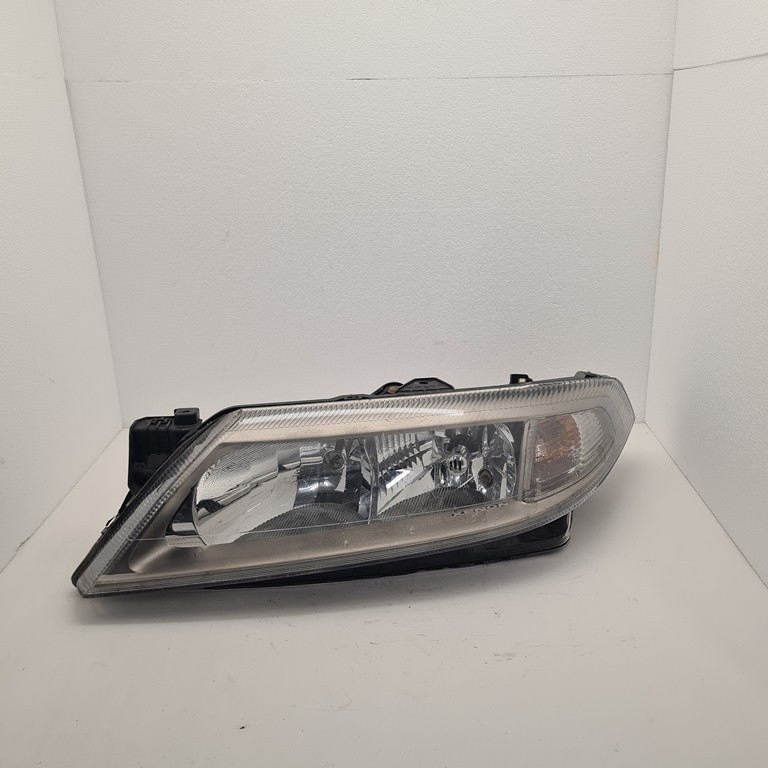 Lijevi far, farovi Renault Laguna 2001-2005