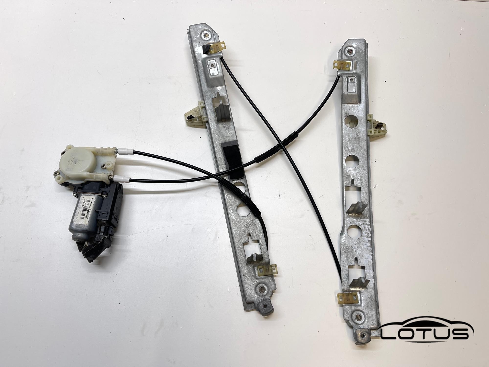 Prednji desni podizac Renault MEGANE 2 2002-2008