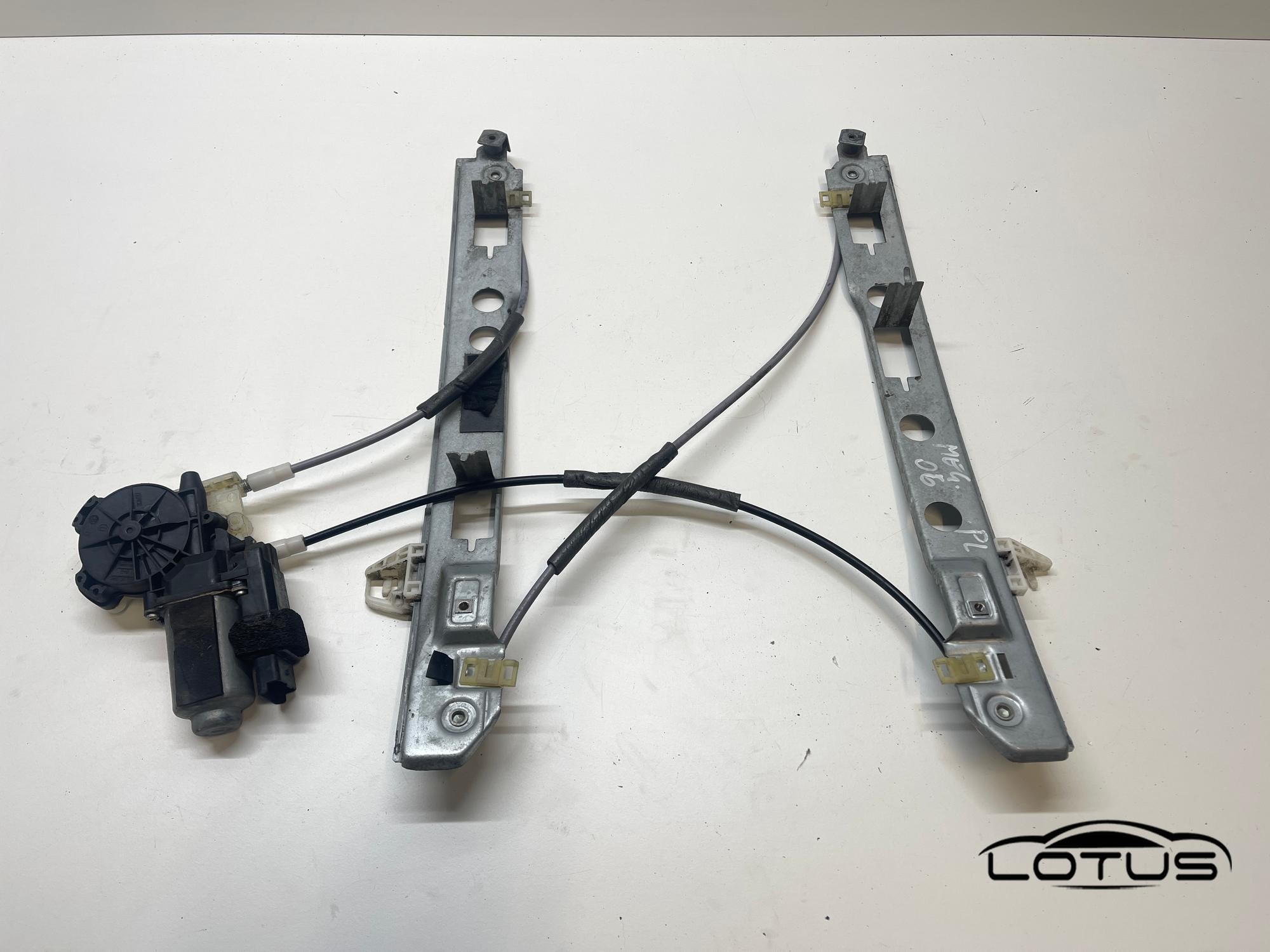 Prednji lijevi podizac Renault MEGANE 2 2002-2008