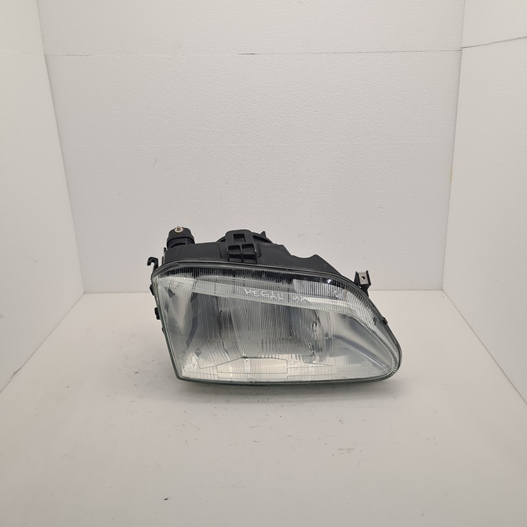 Desni far, farovi Renault Megane 1996-2000