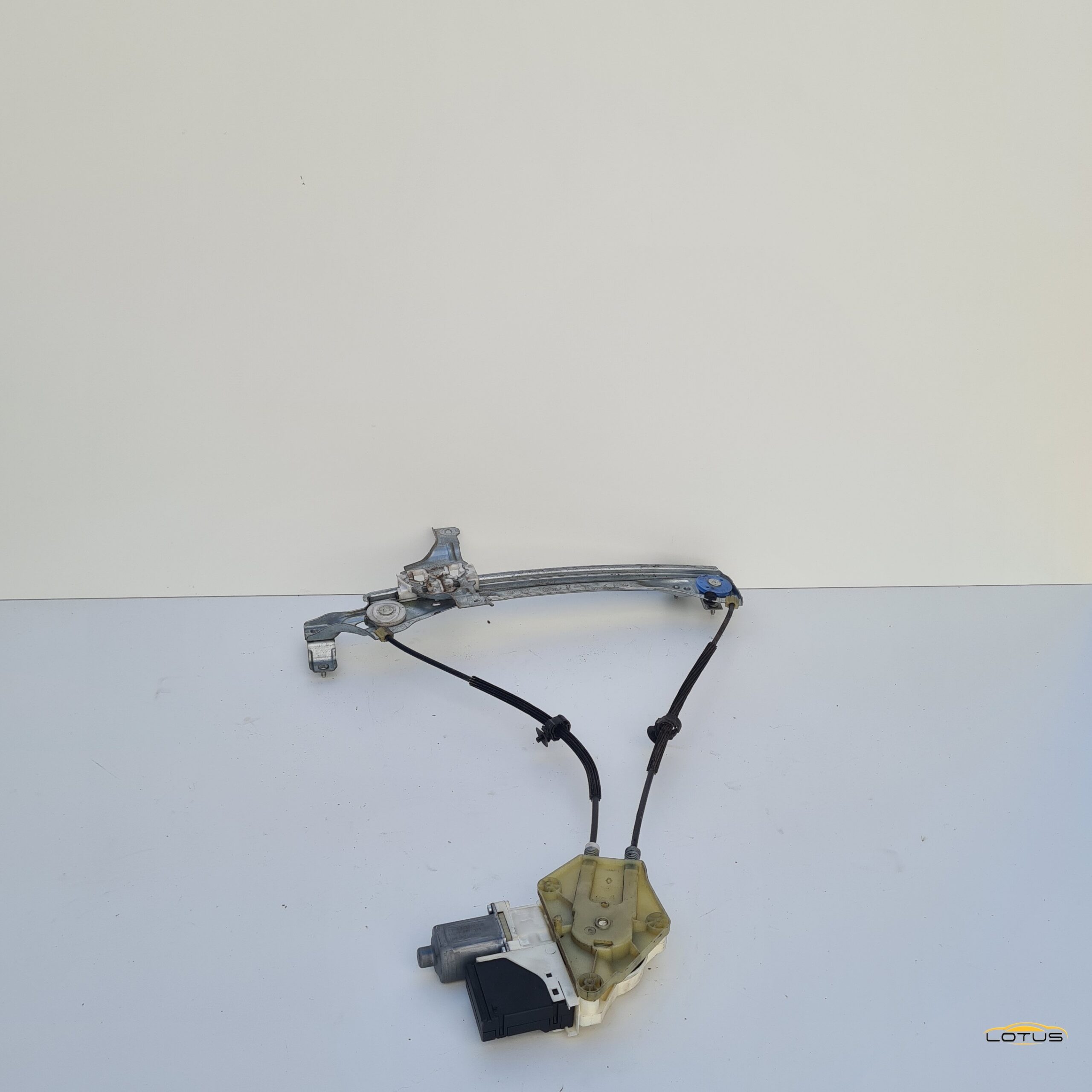 Zadnji lijevi podizac stakla 4V Renault Megane 2009-16