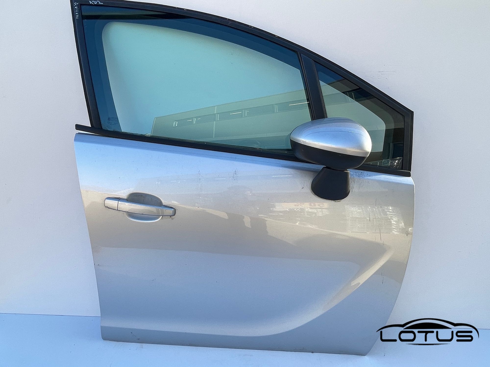 Prednja desna vrata Opel MERIVA B 2010-2017