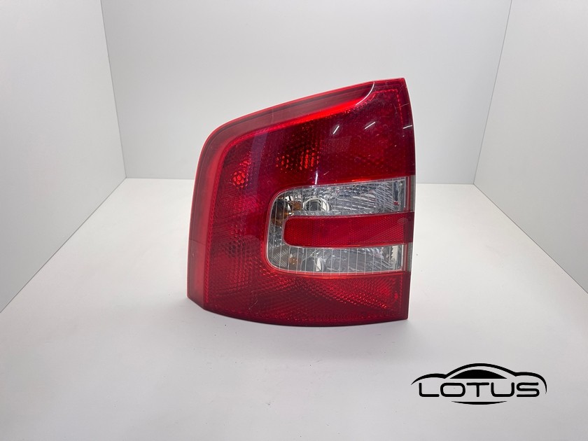 Lijeva štoplampa Skoda Octavia A5 KARAVAN 04-08