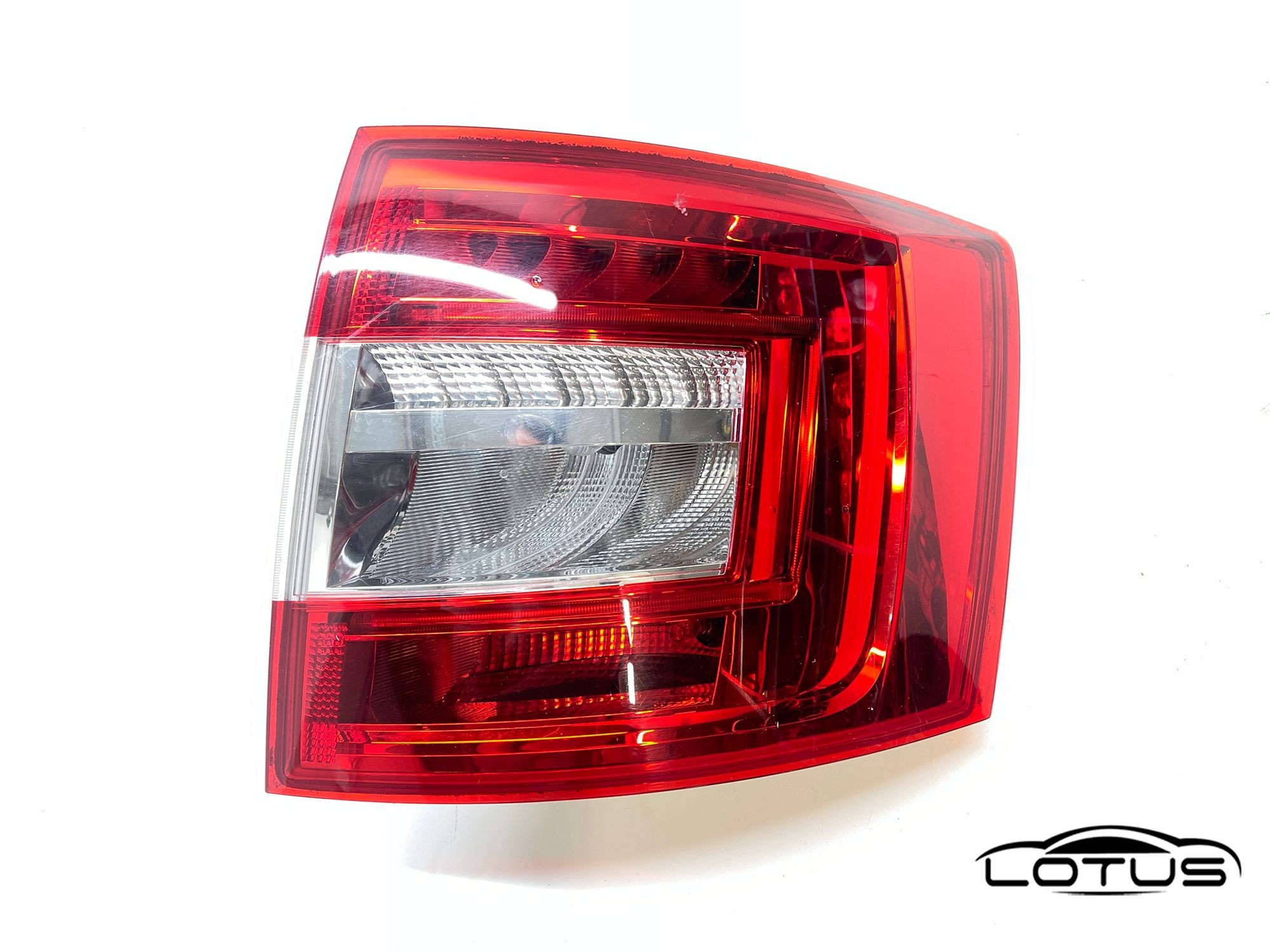 Desna štop lampa Skoda OCTAVIA A7 KARAVAN 2016-2019