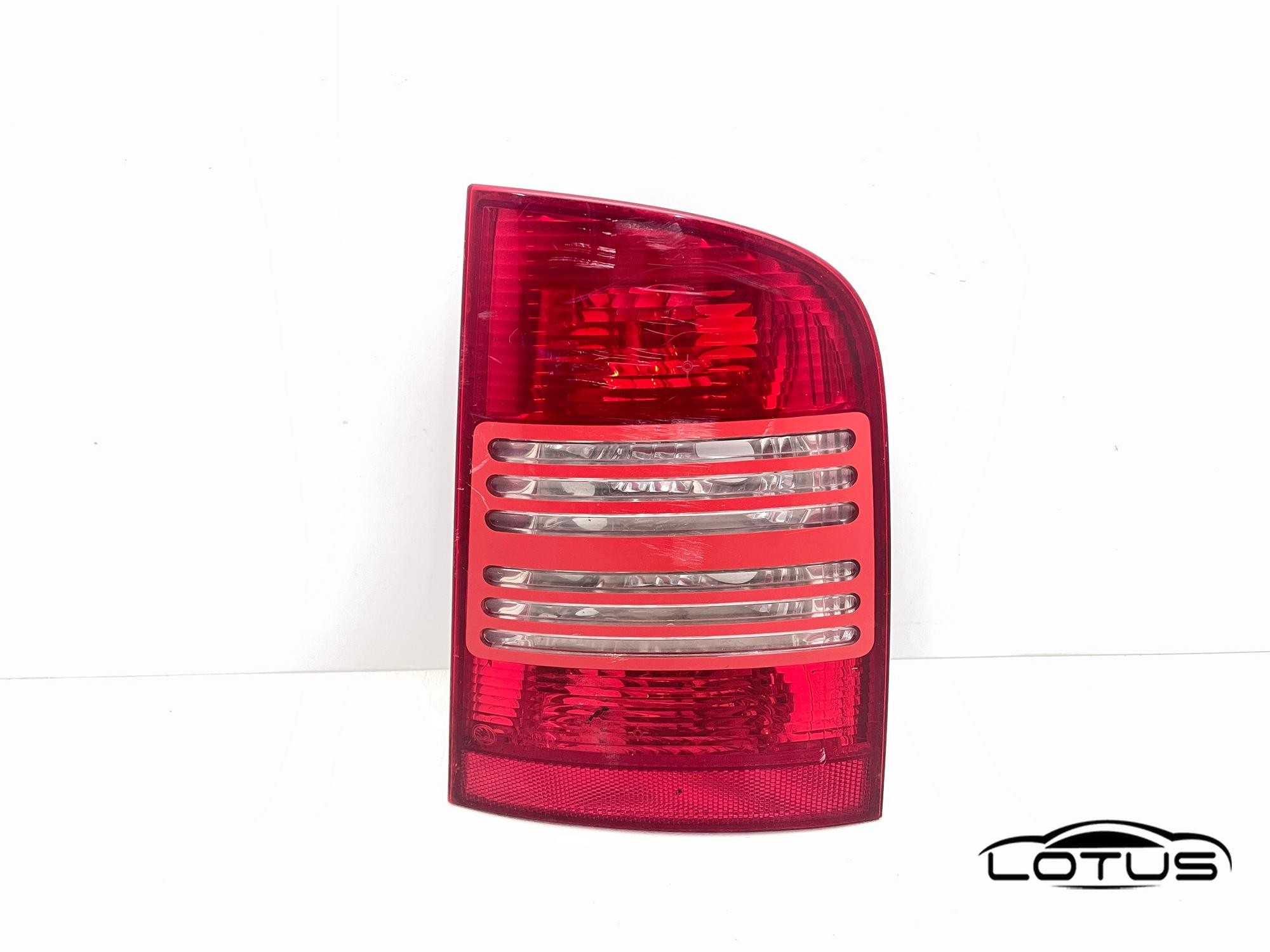 Desna štop lampa Skoda OCTAVIA 2000-2004 KARAVAN