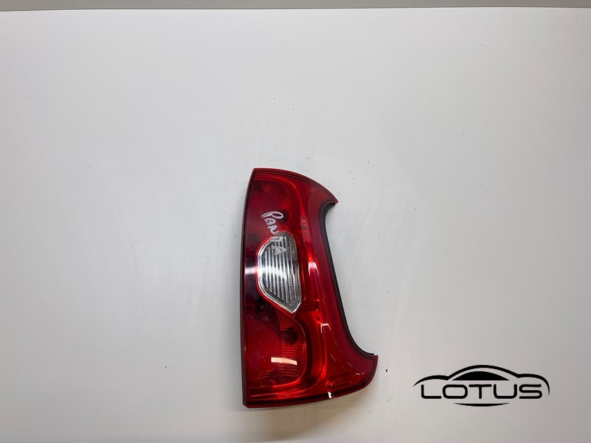 Desna štoplampa Fiat PANDA 2011-