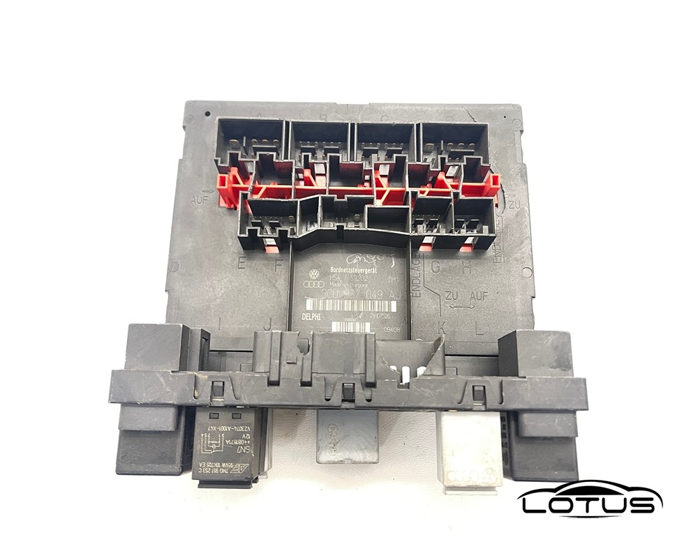 BCM elektornika VW PASSAT 6 3C0937049J