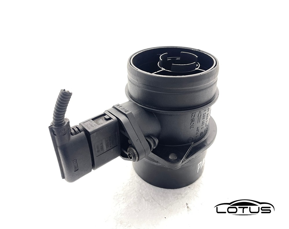 Protokomjer zraka VW PASSAT 7 2.0 TDI 074906461B