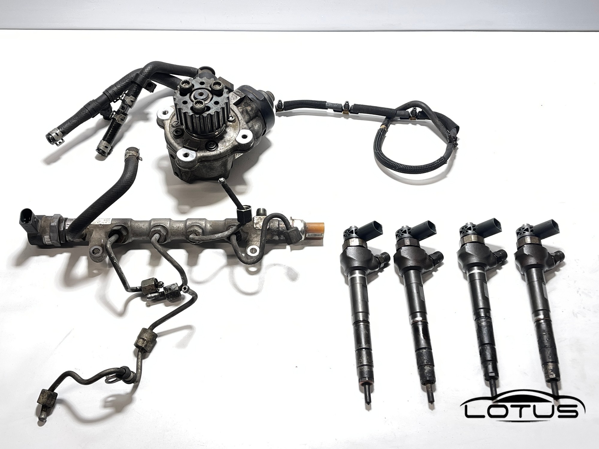 SVW PASSAT 7 2.0 TDI 03L130277J CFF