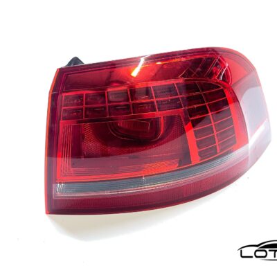 Desna štop lampa VW PASSAT 7 KARAVAN 2010-2014 LED
