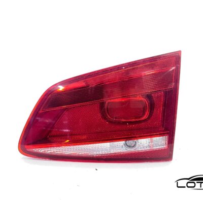 Desna štop lampa  PASSAT 7 KARAVAN UNUTRASNJA 2010-2014
