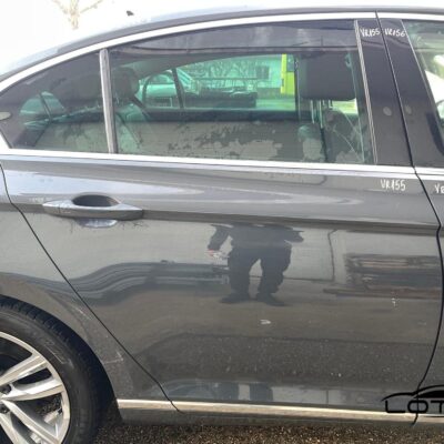 Zadnja desna vrata VW PASSAT 8 B8 LIMUZINA 2014-2023