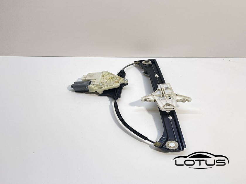 Zadnji lijevi podizac stakla 4V VW PASSAT 8 B8 14-19