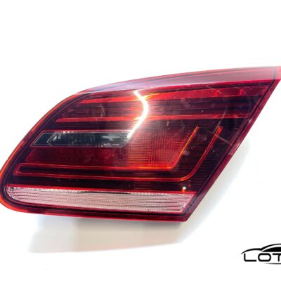 Desna štop lampa VW PASSAT CC 2012-2017 UNUTRASNJA