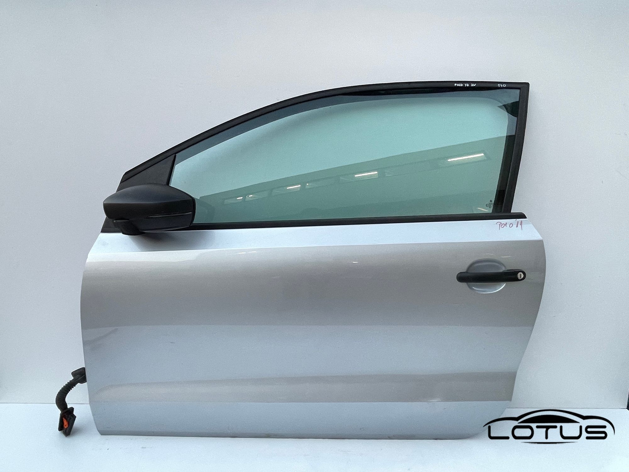 Lijeva vrata 2V VW POLO 6R 2009-2017