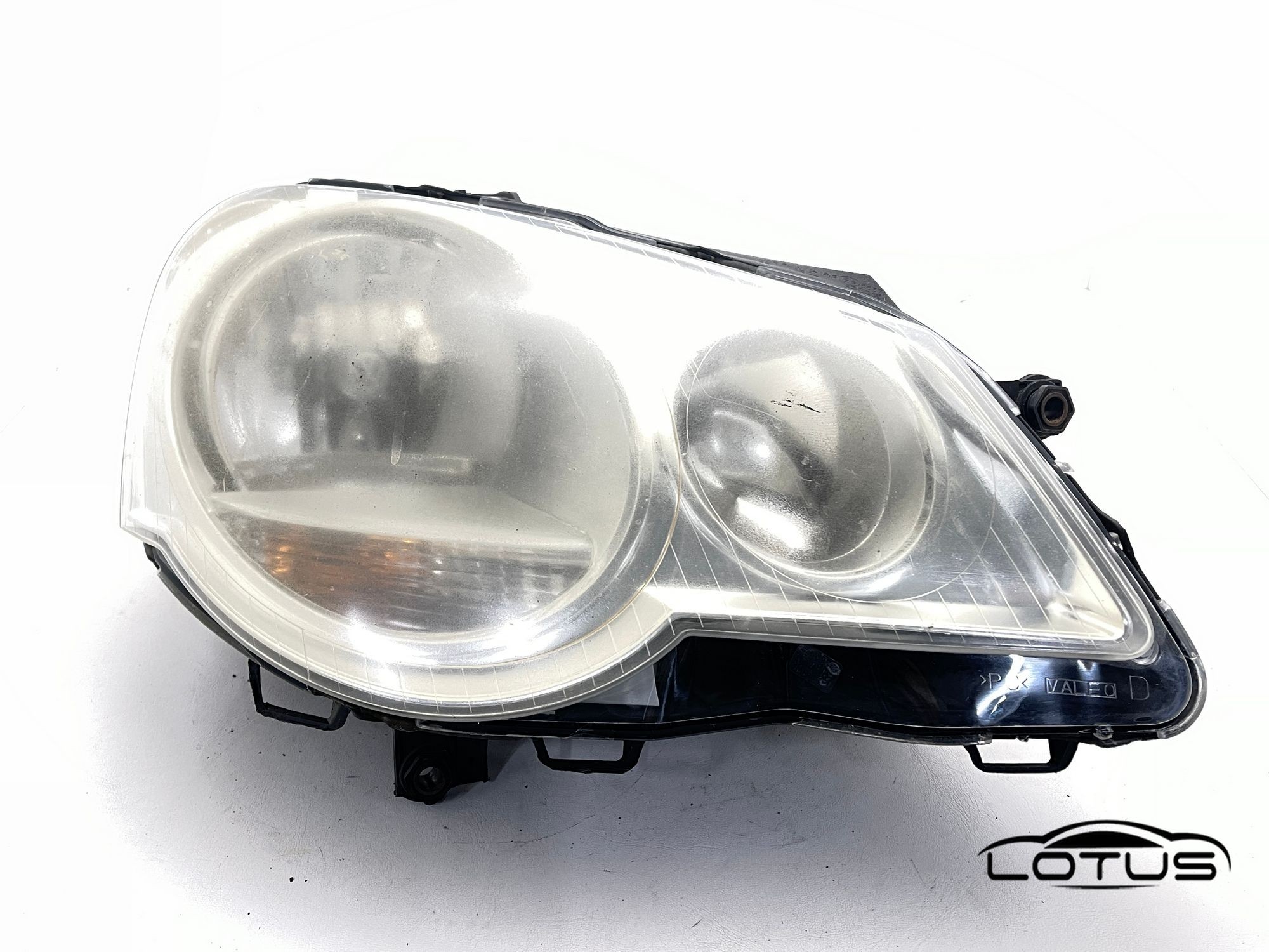 Desni far, farovi VW POLO 9N 2005-2009