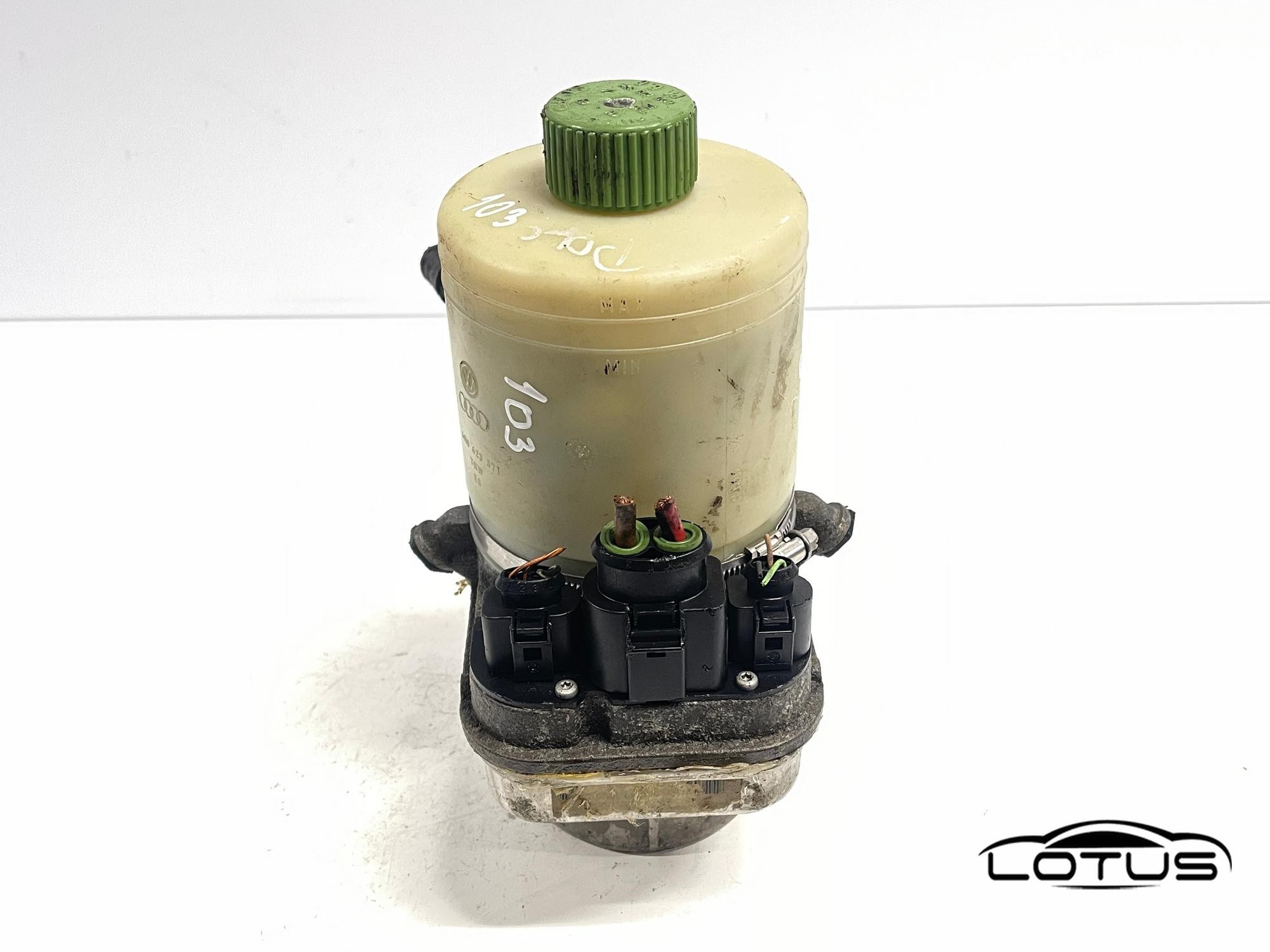 Servo pumpa VW POLO 9N 6Q0423371