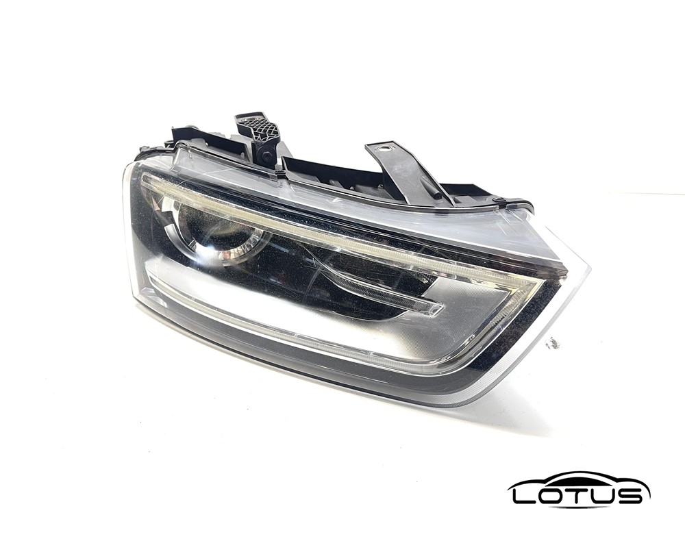 Desni far, farovi Audi Q3 2011-2015 XENON LED