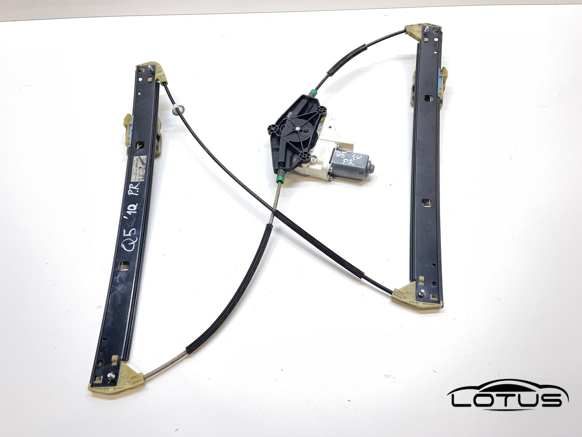 Prednji desni podizac stakla 4V Audi Q5 8R 2008-2012
