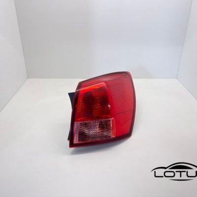 Desna štoplampa Nissan QASHQAI 2007-2010