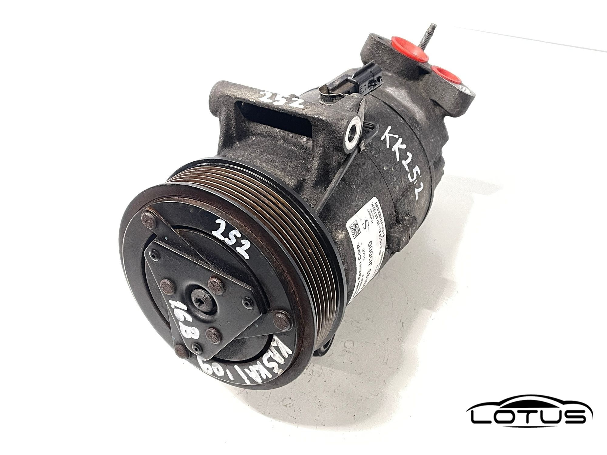 Kompresor klime Nissan QASHQAI 2006-2010 1.6 BENZIN