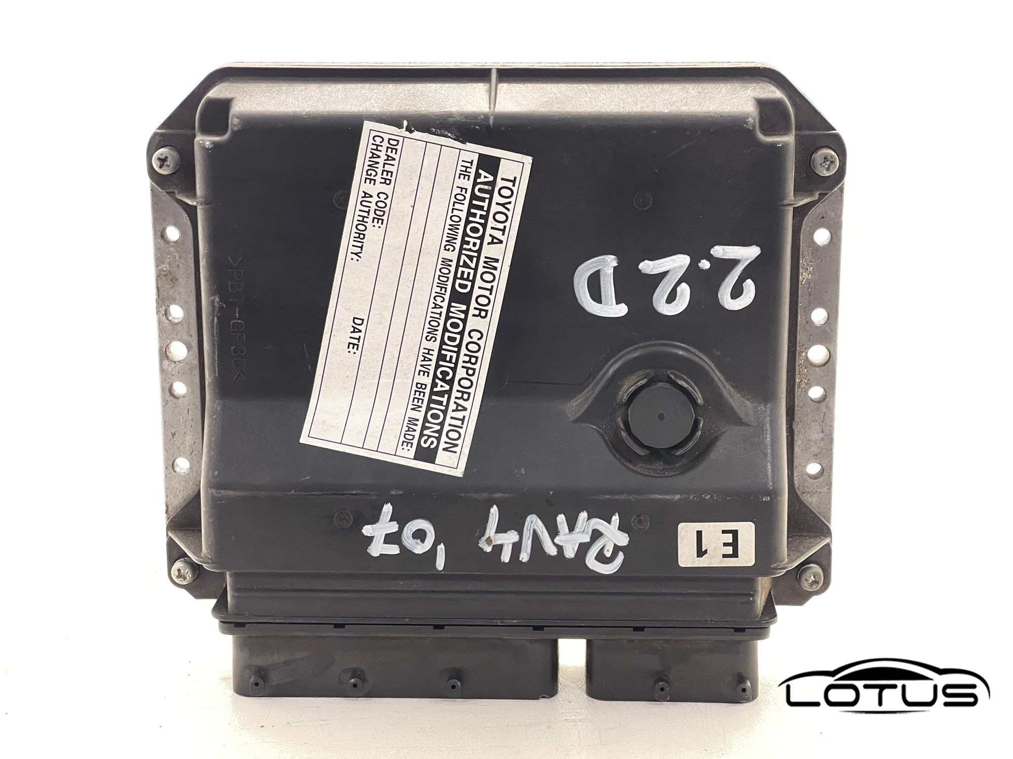 Kompjuter motora ECU Toyota RAV4 2.2 DIZEL 89661-42C00
