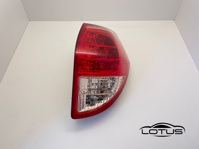 Desna štoplampa Toyota RAV4 06-10
