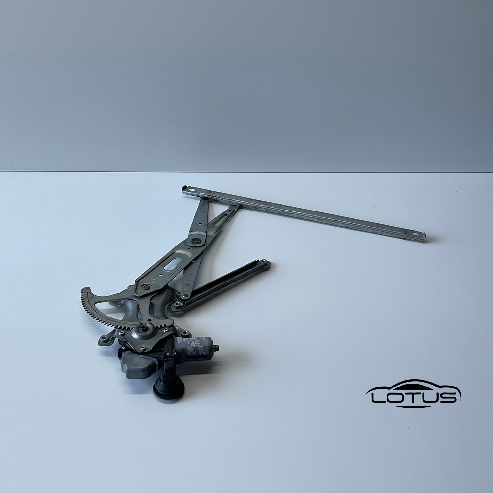 Prednji desni podizac stakla 4V Toyota RAV4 2013-16