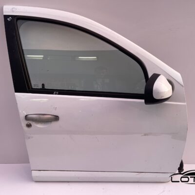Prednja desna vrata Dacia SANDERO 2008-2012