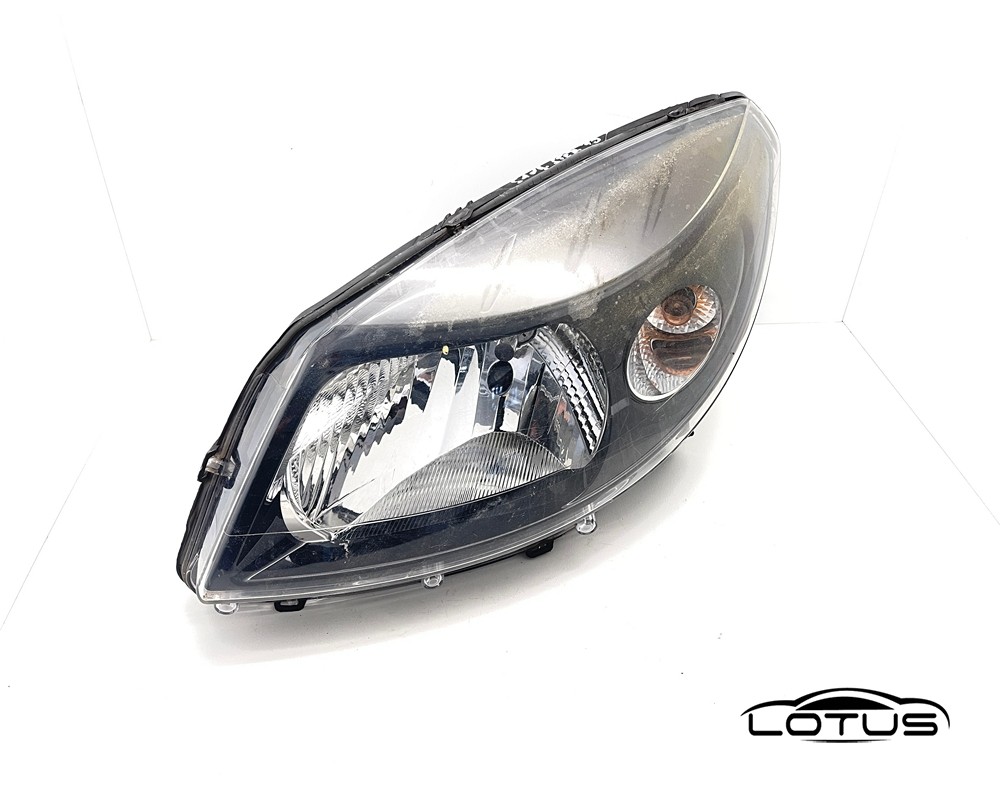 Lijevi far, farovi Dacia SANDERO STEPWAY 2008-2012