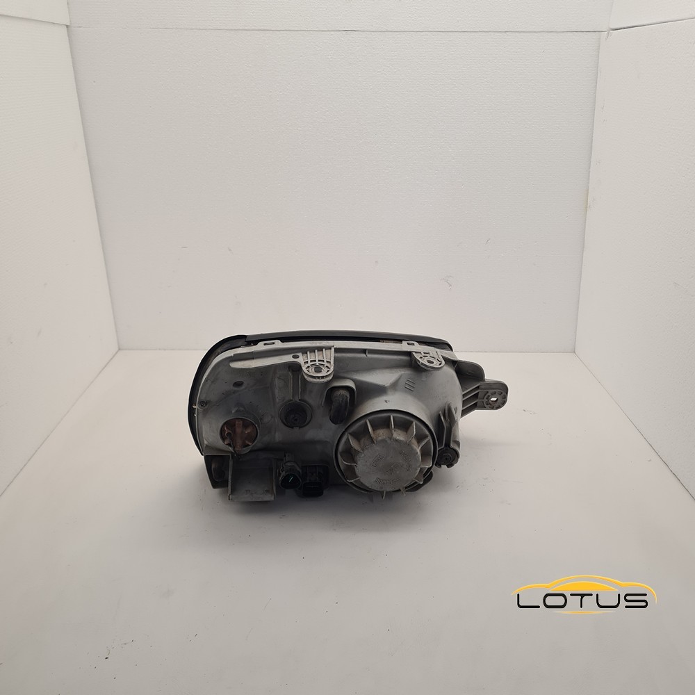 Lijevi far, farovi Hyundai Santa FE 2001-2006