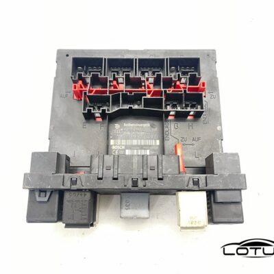 BCM elektornika VW SEAT GOLF 5 ALTEA 3C0937049D