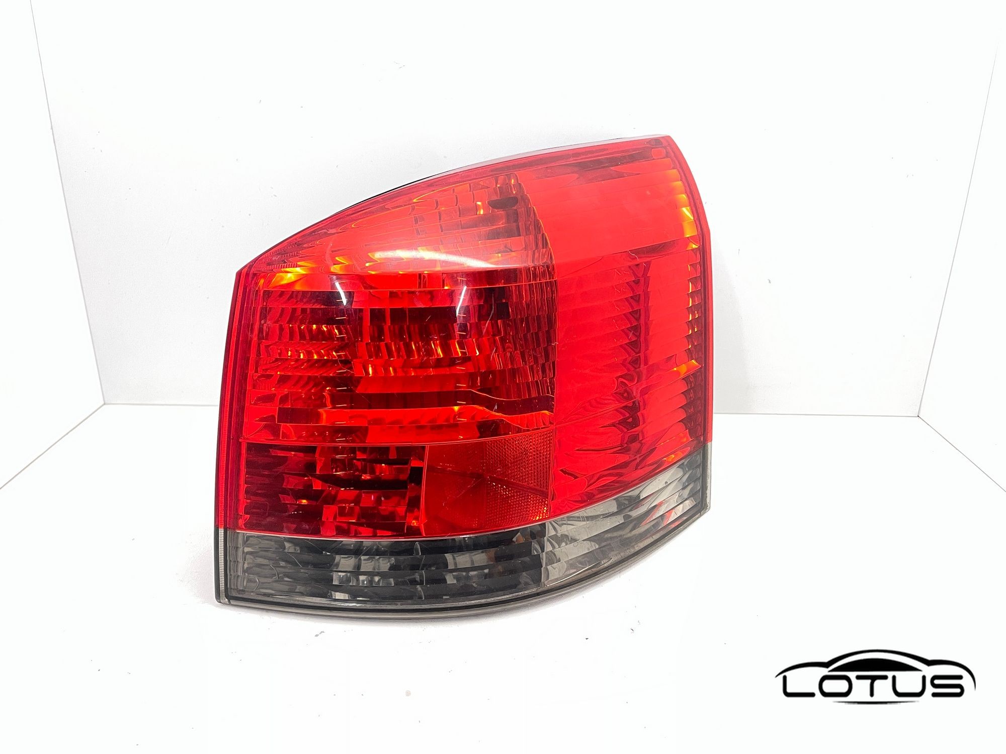Desna štop lampa Opel SIGNUM 2003-2008
