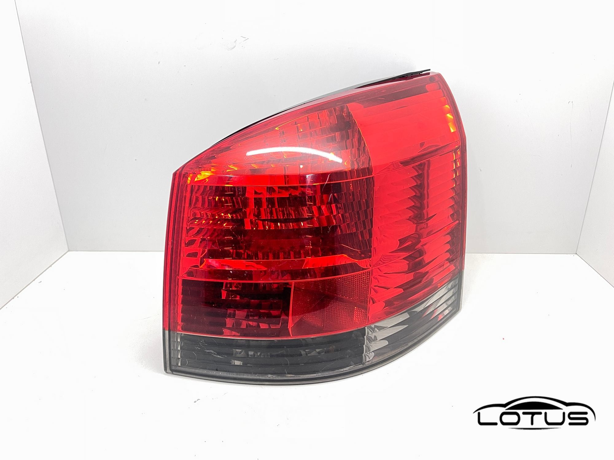 Desna štoplampa Opel SIGNUM 2003-2008
