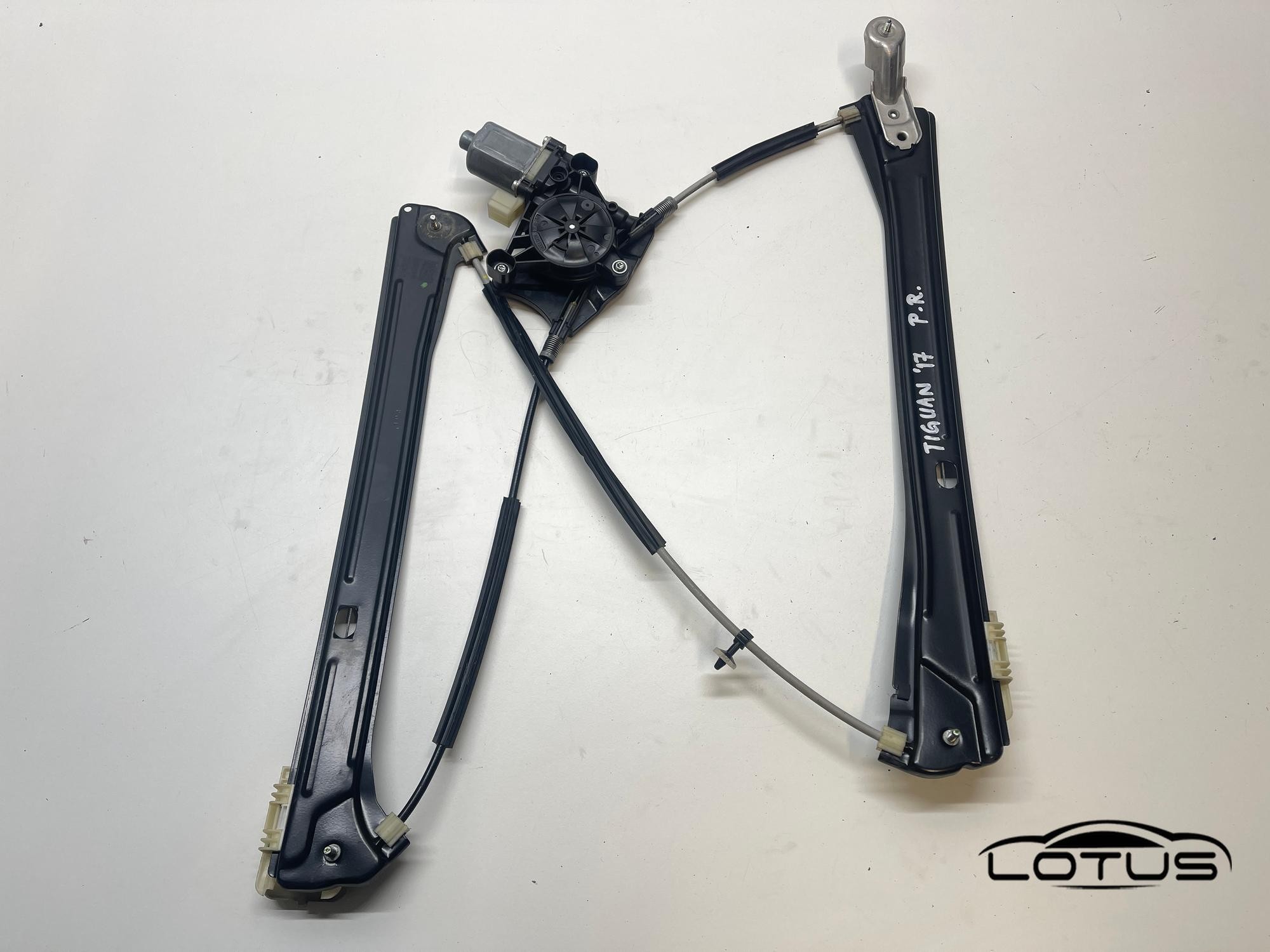 Prednji desni podizac stakla 4V VW TIGUAN 2 2016-2020