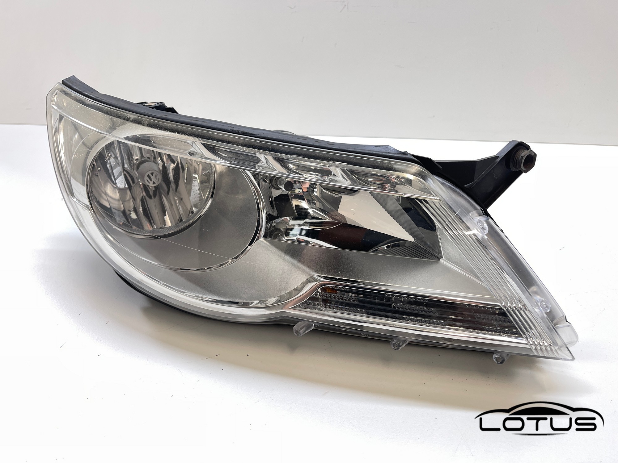 Desni far  TIGUAN 2007-2011 5N2941032K