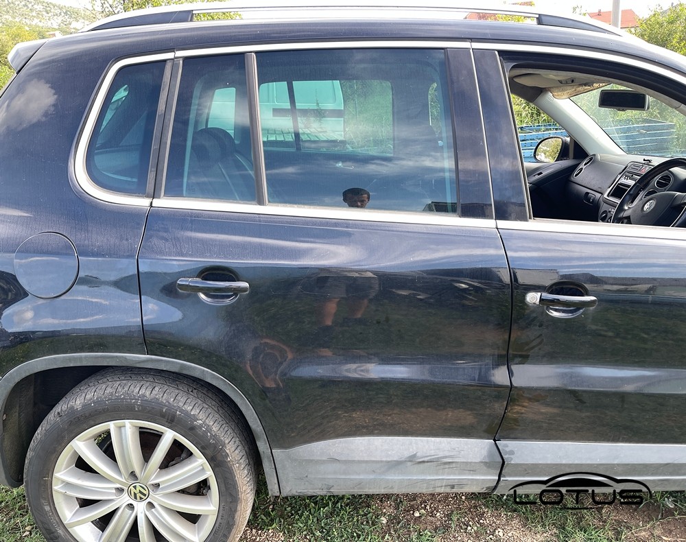 Zadnja desna vrata VW TIGUAN 2007-2011